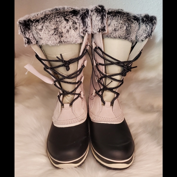 WOMEN'S KHOMBU EMILY BOOTS - Picture 2 of 7